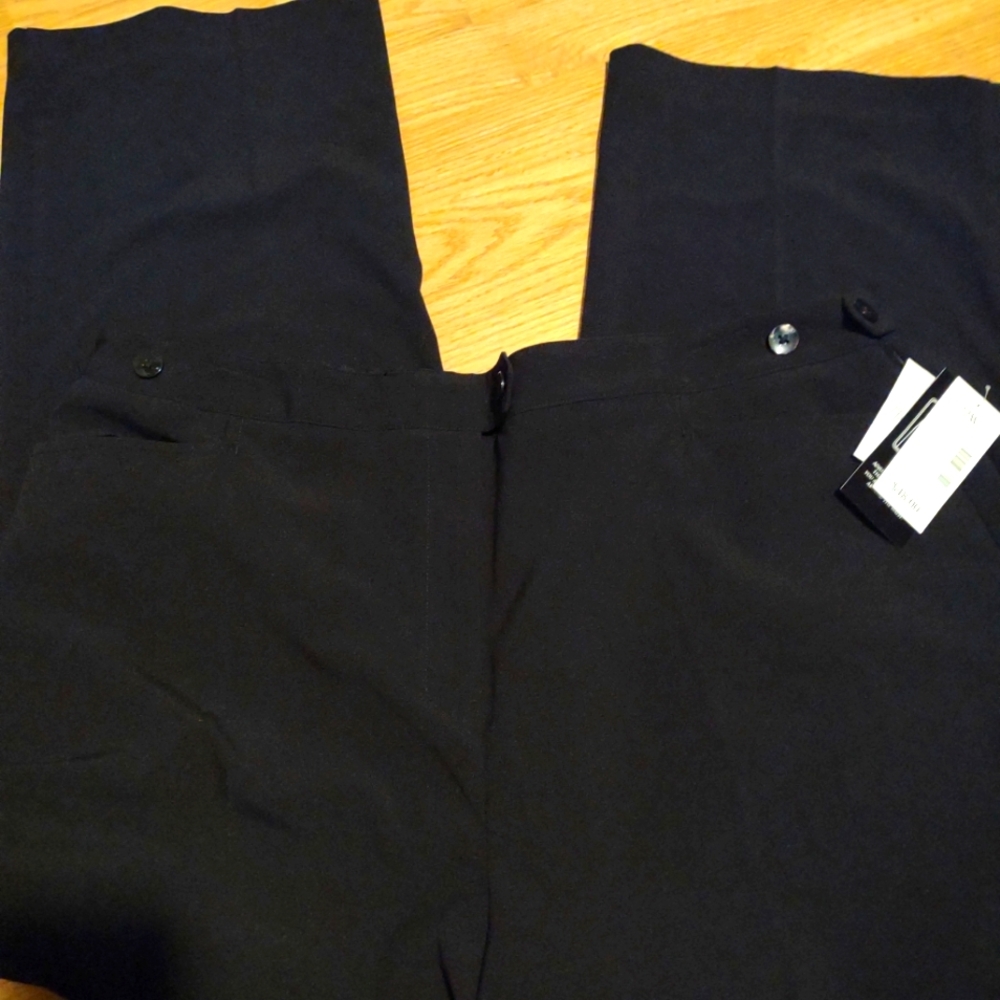 NWT Women's Plus Size Pants